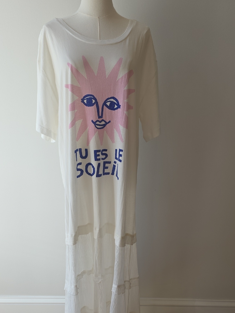 Graphic Sun Tee Dress By Celandine- Pink & Blue Sun Motif By ANTHROPLOGIE